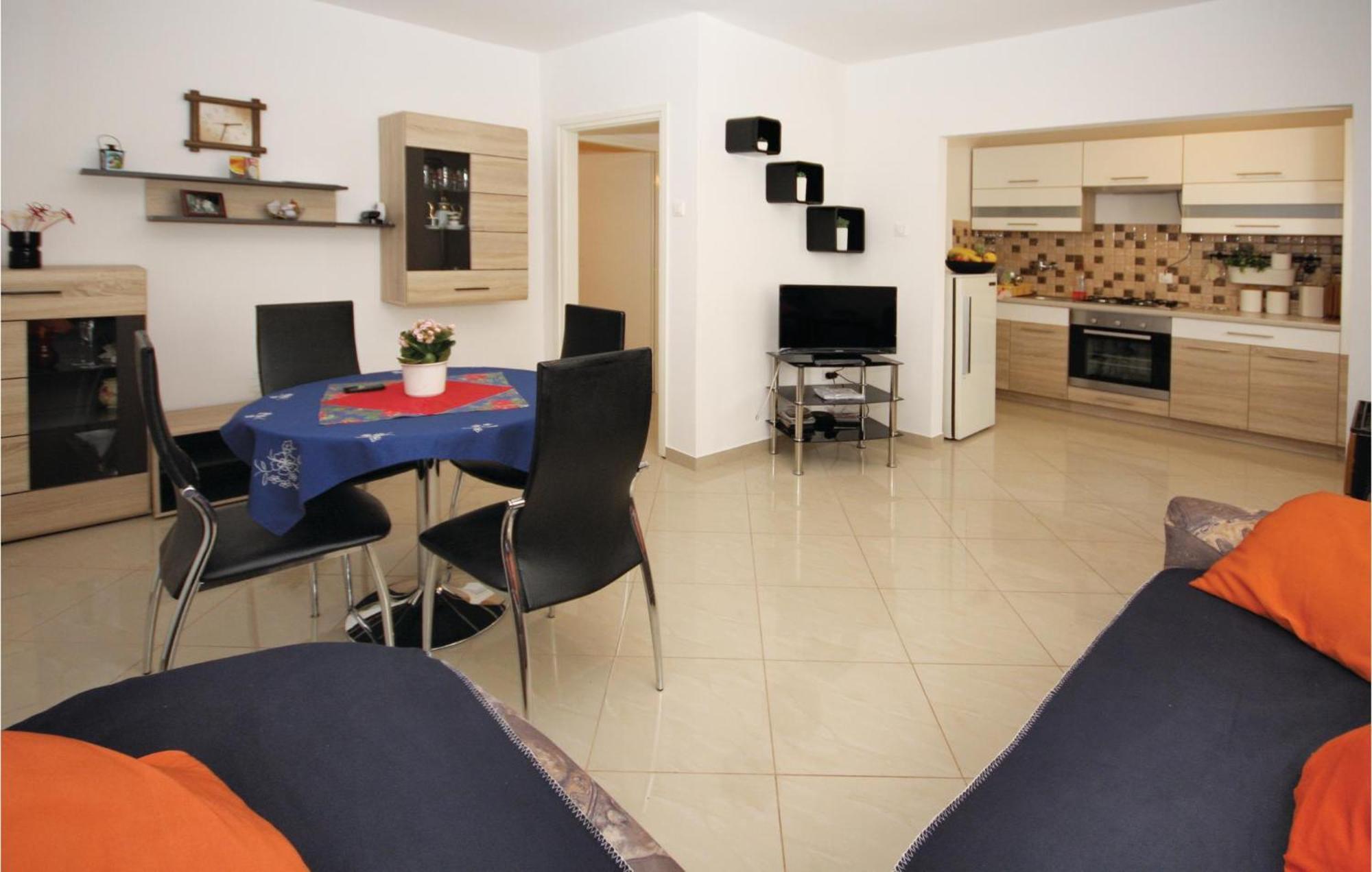 Awesome Apartment In Pula With Wifi ภายนอก รูปภาพ